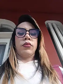 Snapshot of Daliana_Gounbolt chatting on June 4, 11:27 am Daliana Gounbolt online show from June 4, 11:27 am