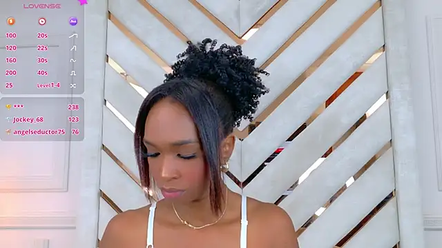 Agatha-Adams online show from October 13, 2:28 pm