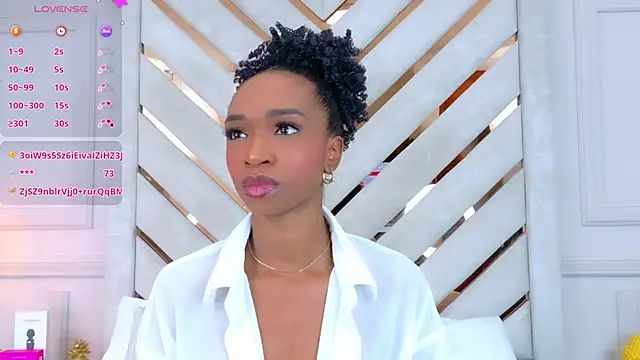 Agatha-Adams online show from October 17, 2:19 pm