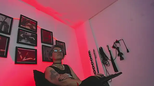 MistressNyx cg online show from December 16, 3:06 pm