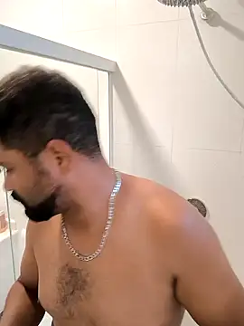 jhony051090 online show from January 8, 9:06 pm