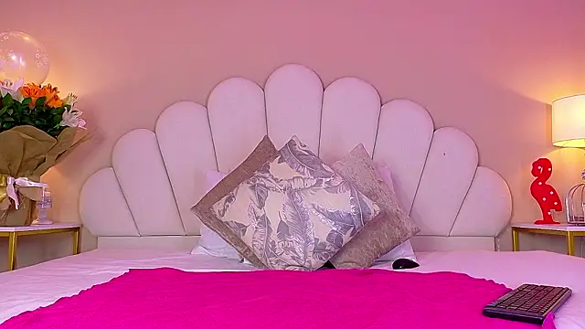 Davinna Fox online show from March 10, 11:48 am