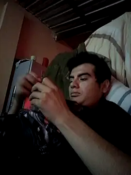 Ortiz3404 online show from November 16, 10:48 pm