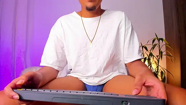 asmodeo 33 online show from September 18, 11:18 pm