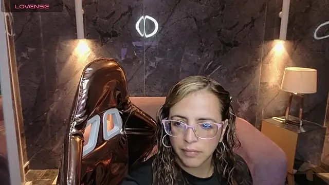  Evoni b online show from January 6, 12:53 pm