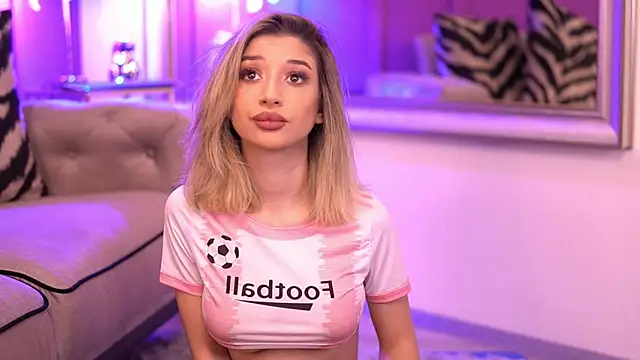 OdetteMason online show from September 25, 5:00 am