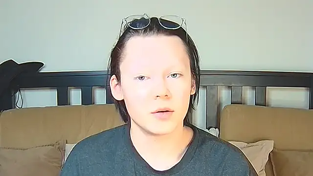 Snapshot of Derek_Carter chatting on February 1, 1:31 pm Derek Carter online show from February 1, 1:31 pm