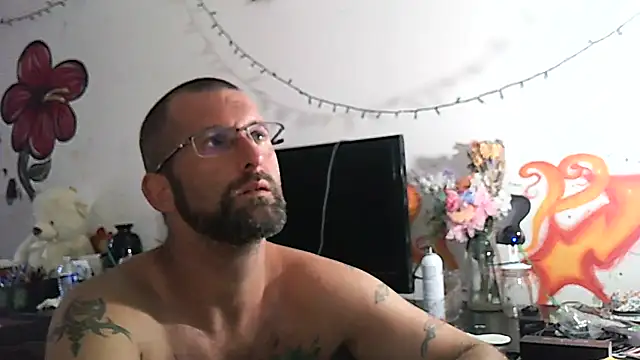 Snapshot of ladi3sfirst chatting on September 12, 9:48 pm ladi3sfirst online show from September 12, 9:48 pm