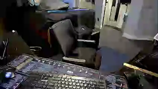 Snapshot of ladi3sfirst chatting on October 29, 3:09 am ladi3sfirst online show from October 29, 3:09 am