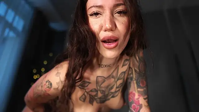 megamizuki online show from November 19, 11:10 am