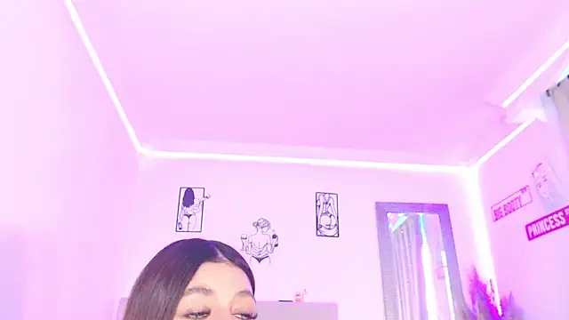 Snapshot of Anna_belly chatting on May 25, 12:44 pm Anna belly online show from May 25, 12:44 pm