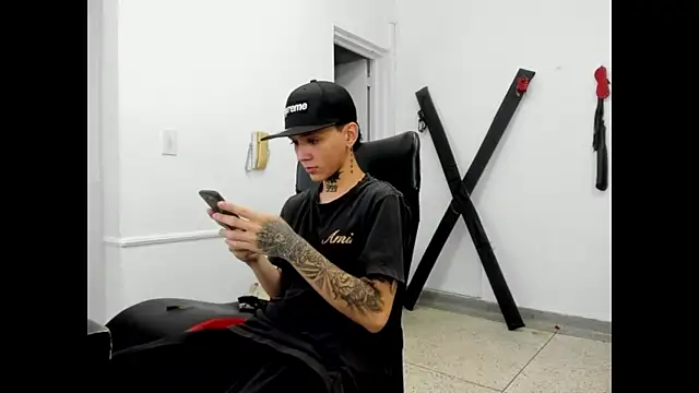 StraightBoy Nick online show from May 5, 7:55 pm