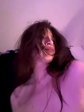 ScarletBloom  online show from November 16, 5:29 pm