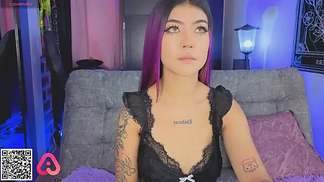 Snapshot of Katyuska_Sg1 chatting on July 5, 2:46 pm Katyuska Sg1 online show from July 5, 2:46 pm