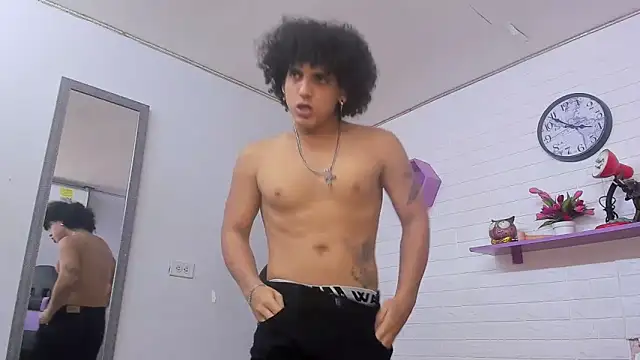 Snapshot of Xfire_boy69 chatting on October 9, 4:27 pm Xfire boy69 online show from October 9, 4:27 pm