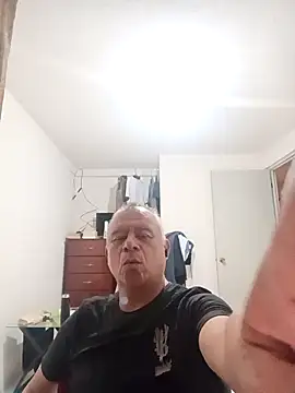 Snapshot of cuntico chatting on October 27, 4:38 am cuntico online show from October 27, 4:38 am