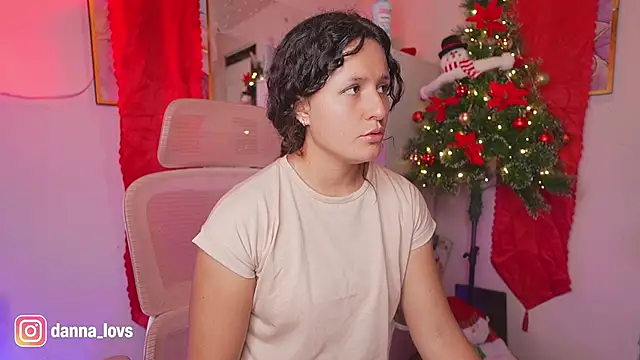Dannaa Lovs online show from November 26, 5:03 pm
