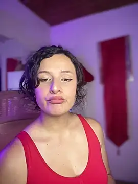 Dannaa Lovs online show from December 15, 5:28 pm