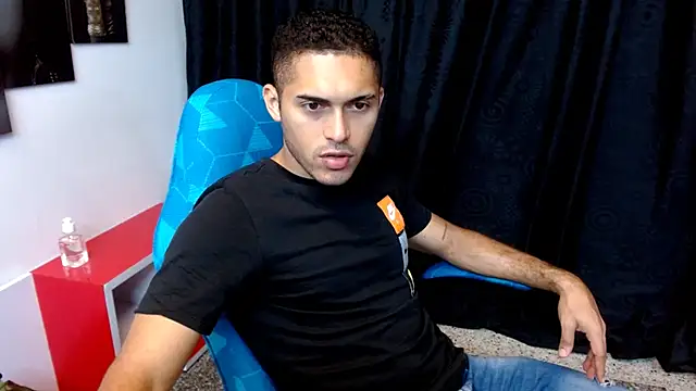 Derek Storm  online show from December 21, 12:56 pm