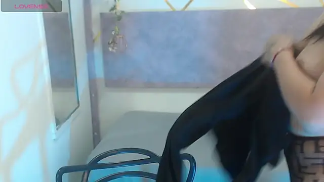 IvyShine7 online show from November 22, 6:51 pm