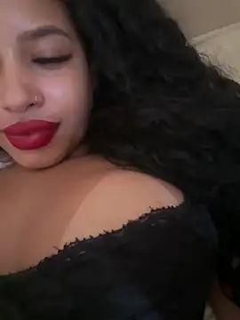 Snapshot of bianca090 chatting on July 18, 4:00 pm bianca090 online show from July 18, 4:00 pm