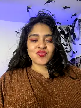 EmilyNoir1 online show from October 31, 4:35 am