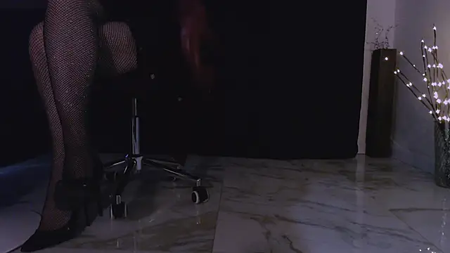 Snapshot of Lia_noo_regrets chatting on March 23, 6:34 pm Lia noo regrets online show from March 23, 6:34 pm