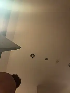 Snapshot of pophiboy chatting on February 25, 2:27 pm pophiboy online show from February 25, 2:27 pm