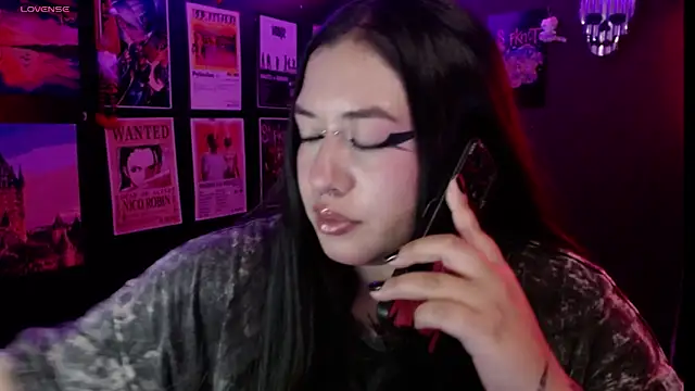 Ravendark  online show from April 27, 11:36 pm