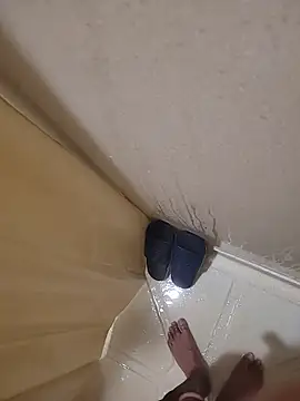 catluvr999 online show from February 10, 7:07 pm