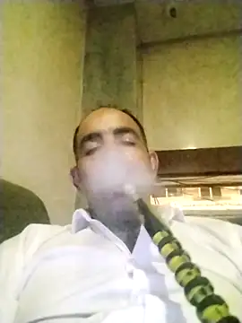 Snapshot of salimbasha chatting on October 31, 7:48 pm salimbasha online show from October 31, 7:48 pm