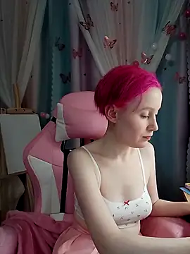 Fuzzy Unicorn online show from November 17, 7:08 pm