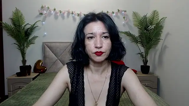 Snapshot of CameronEnns chatting on May 31, 6:31 am CameronEnns online show from May 31, 6:31 am