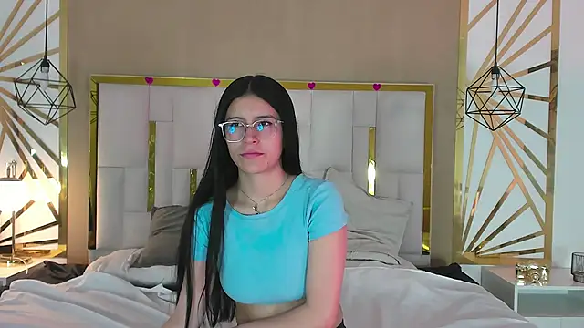 maddy jaclsonw online show from September 9, 12:26 pm
