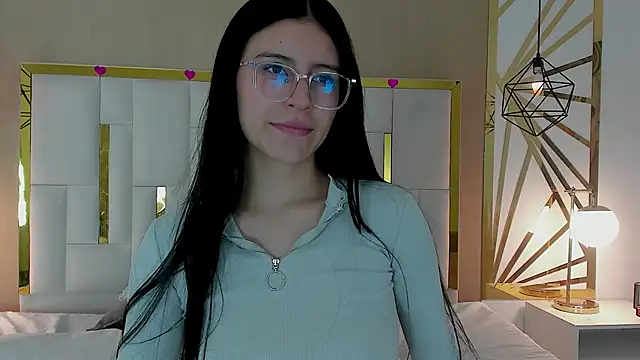 maddy jaclsonw online show from September 15, 12:05 pm