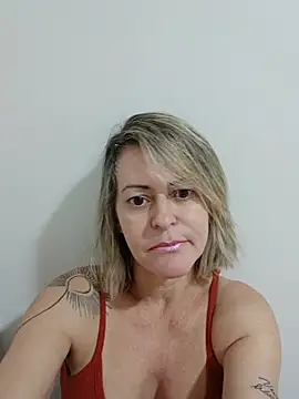 Snapshot of bjflorsedutora chatting on July 3, 10:27 pm bjflorsedutora online show from July 3, 10:27 pm