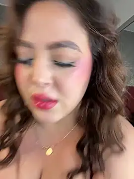 Katie shuangs online show from March 28, 8:52 pm