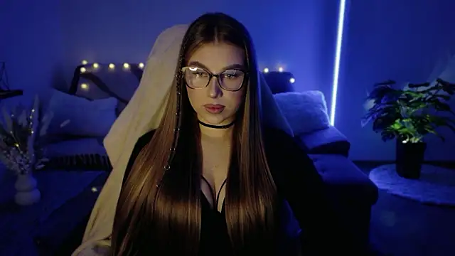 Emma candyyy online show from January 12, 10:31 am