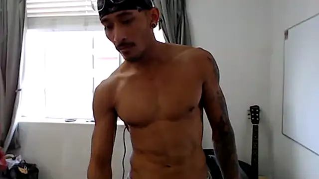 tanjir020 online show from March 22, 12:47 am