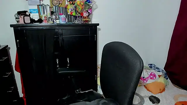 Ivy horse  online show from January 16, 2:48 am