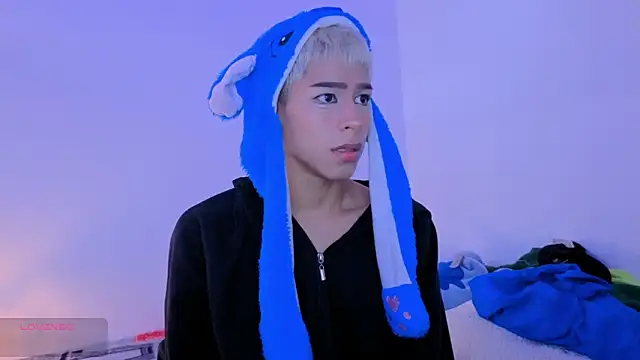 taichi bluy online show from September 25, 6:11 pm