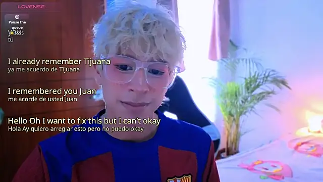 taichi bluy online show from October 30, 5:35 pm