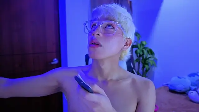 taichi bluy online show from November 21, 10:08 pm