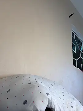 iriebusty online show from April 14, 12:33 pm