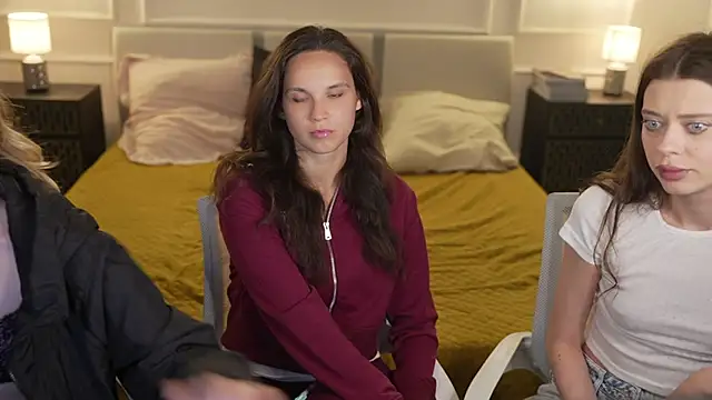 Snapshot of Regina_Sweet054 chatting on September 24, 2:31 pm Regina Sweet054 online show from September 24, 2:31 pm