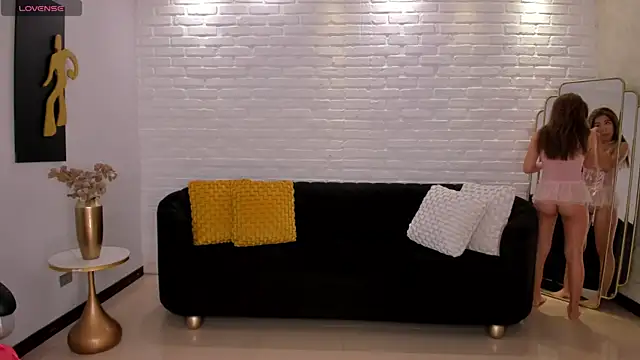 IbizaJacobs online show from December 20, 12:56 pm