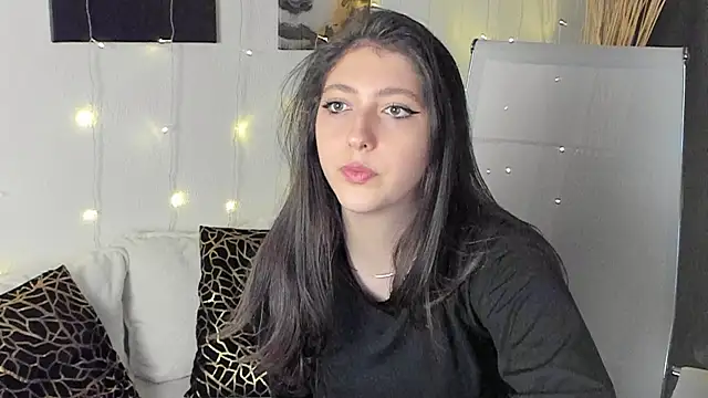 Mary Miiller online show from September 19, 8:49 am