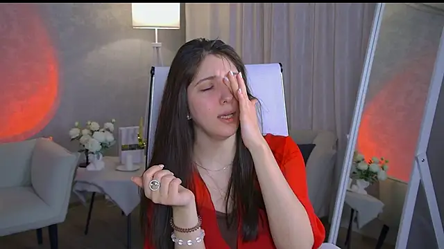 Mary Miiller online show from February 23, 5:38 am