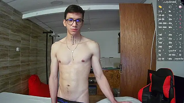 angelicious  online show from September 12, 11:32 am