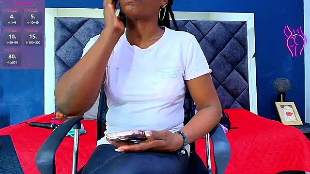 ebony  jheim online show from October 18, 12:39 pm